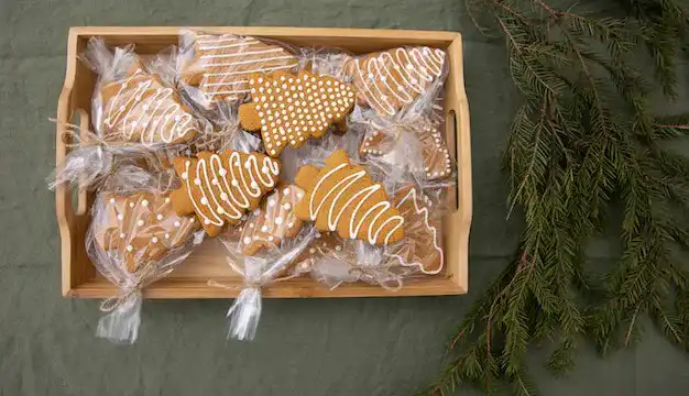 Biscotti Natalizi Garofano e Cannella